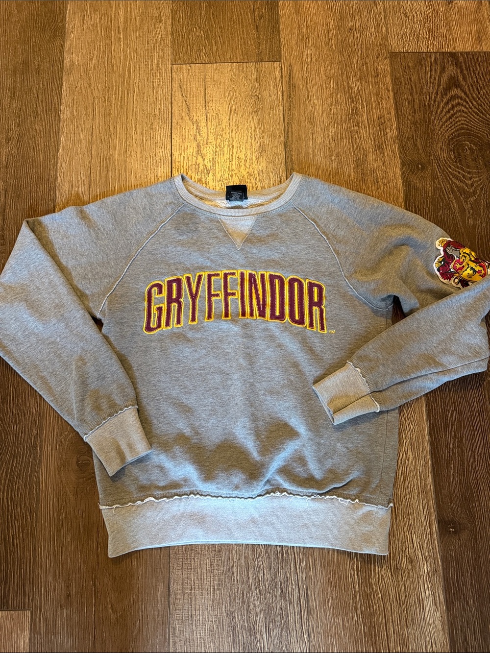 Happy Potter Gryffindor Gray Crewneck Sweatshirt - Official Harry Potter Style